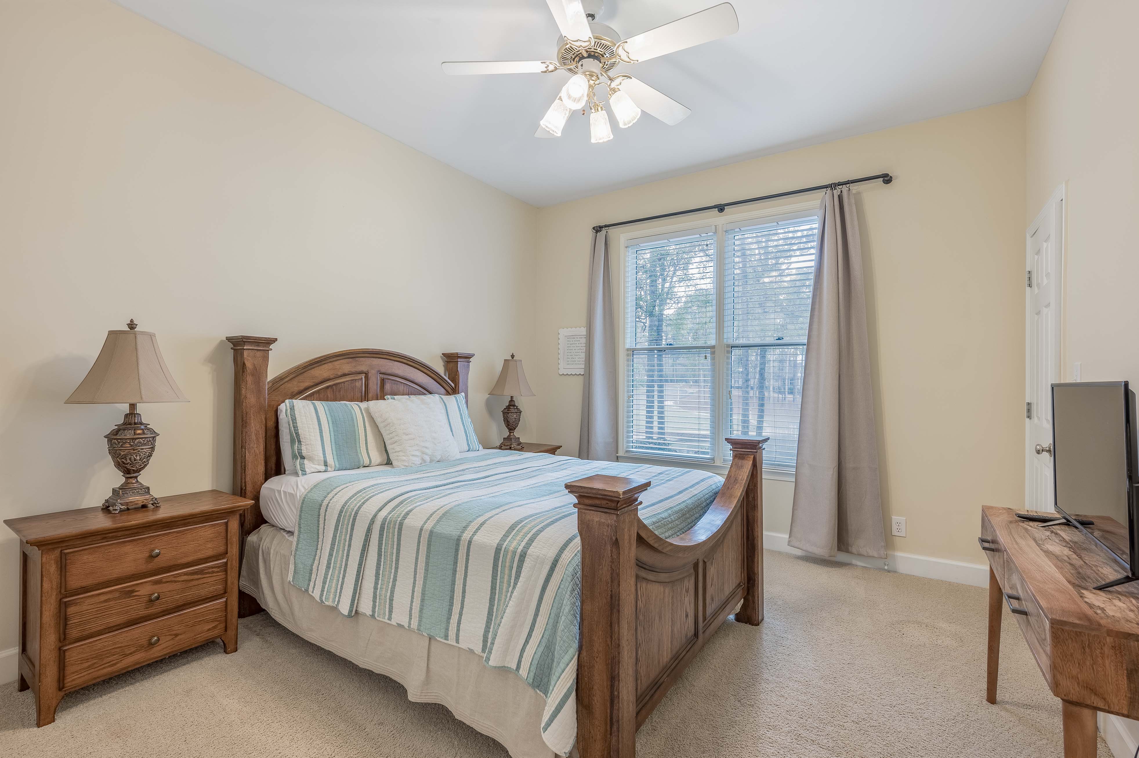 1031B Marina Cove Lane image 9